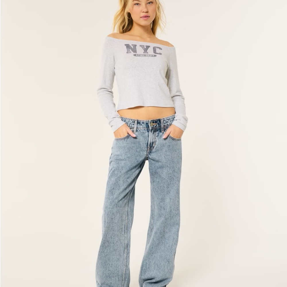 Hollister Women's Low Rise Baggy Jeans Size 8